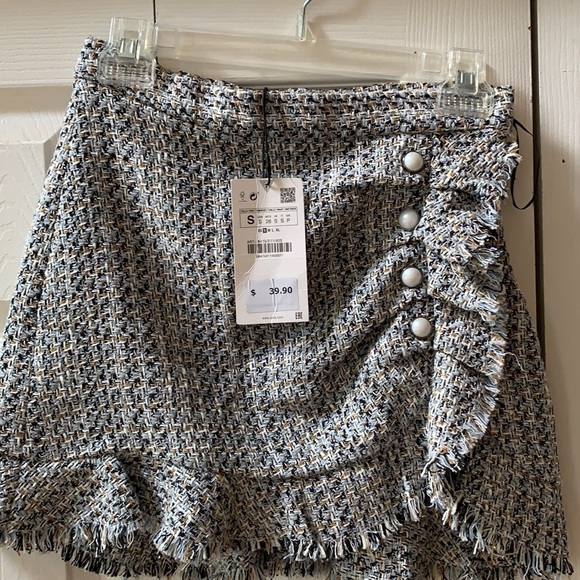 Zara skirt - Picture 2 of 5